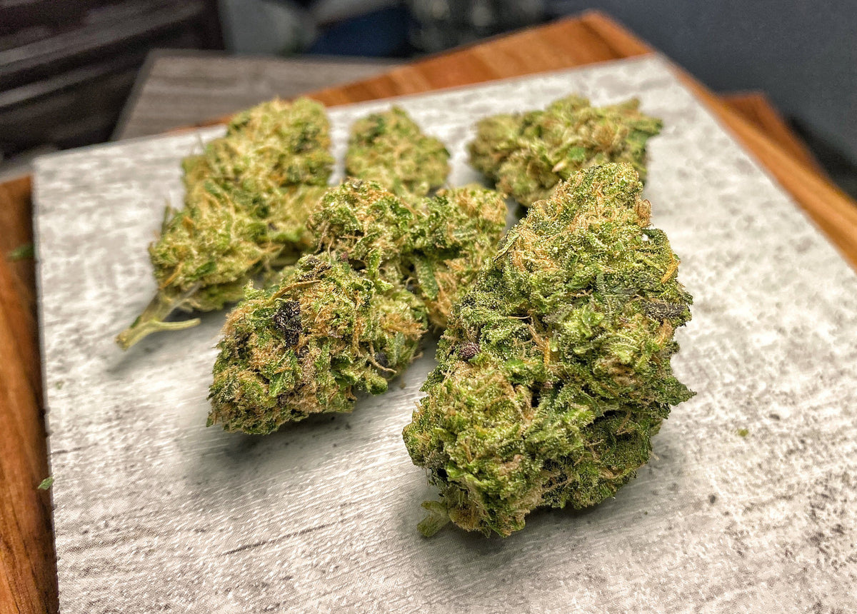 Potent CBD Strains - BackWoodz CBD
